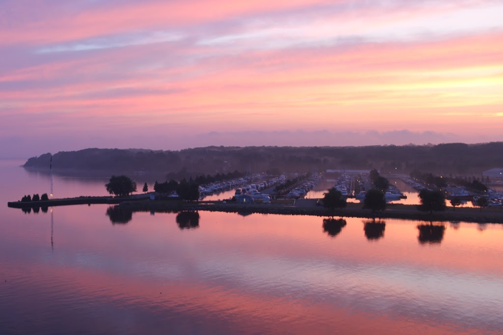 Carefree Boat Club Georgian Bay | 3282 Ogdens Beach Rd, Midland, ON L4R 4K6, Canada | Phone: (855) 680-2628