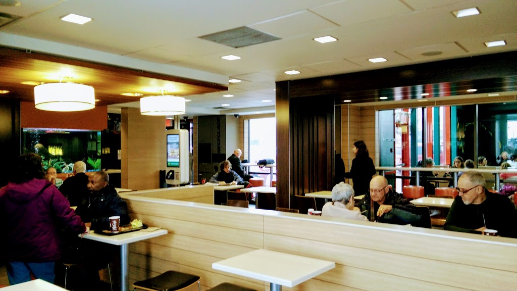 McDonalds | 870 Rue Principale, Granby, QC J2G 2Z2, Canada | Phone: (450) 372-0992