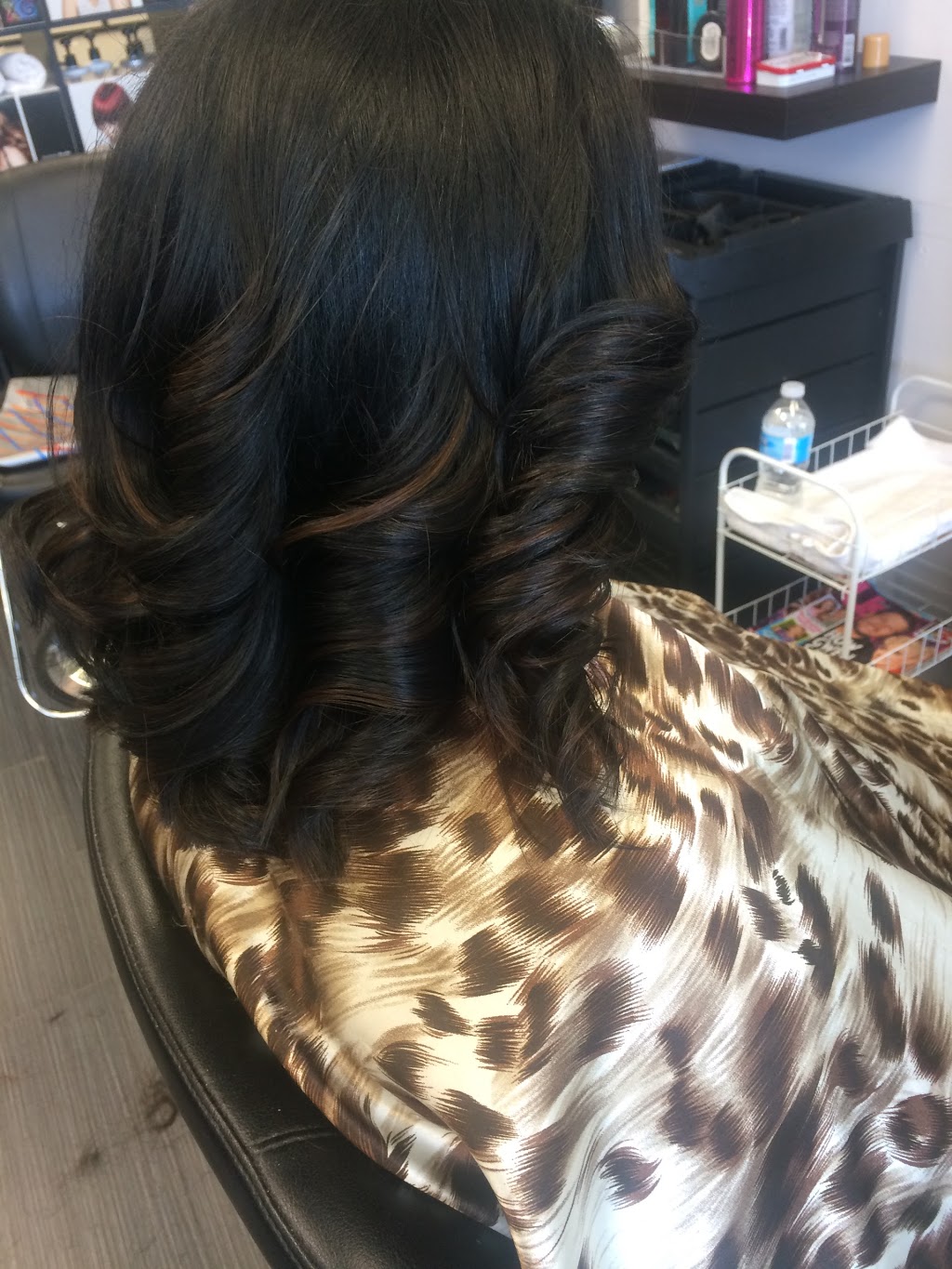 D Hair Salon | 305 Barrie St Unit 5 A, PO Box 1282, Bradford, ON L3Z 2B6, Canada | Phone: (905) 551-7777