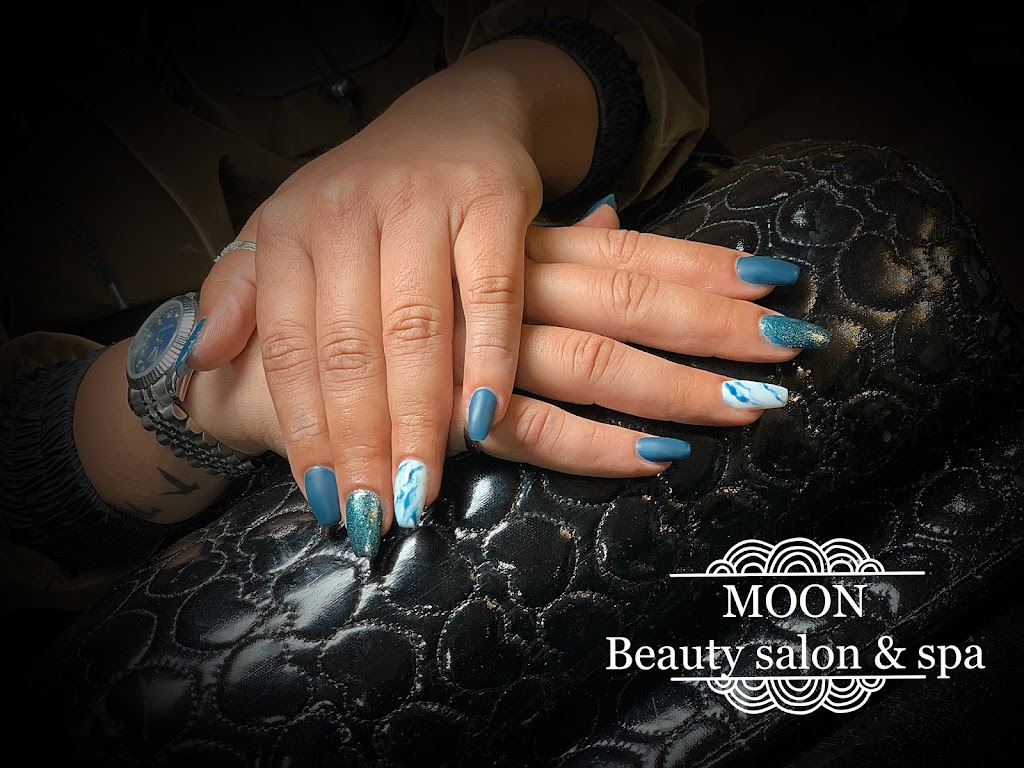 Moon Beauty Salon | 1114 Dillingham St, Kingston, ON K7P 2P3, Canada | Phone: (343) 333-2595