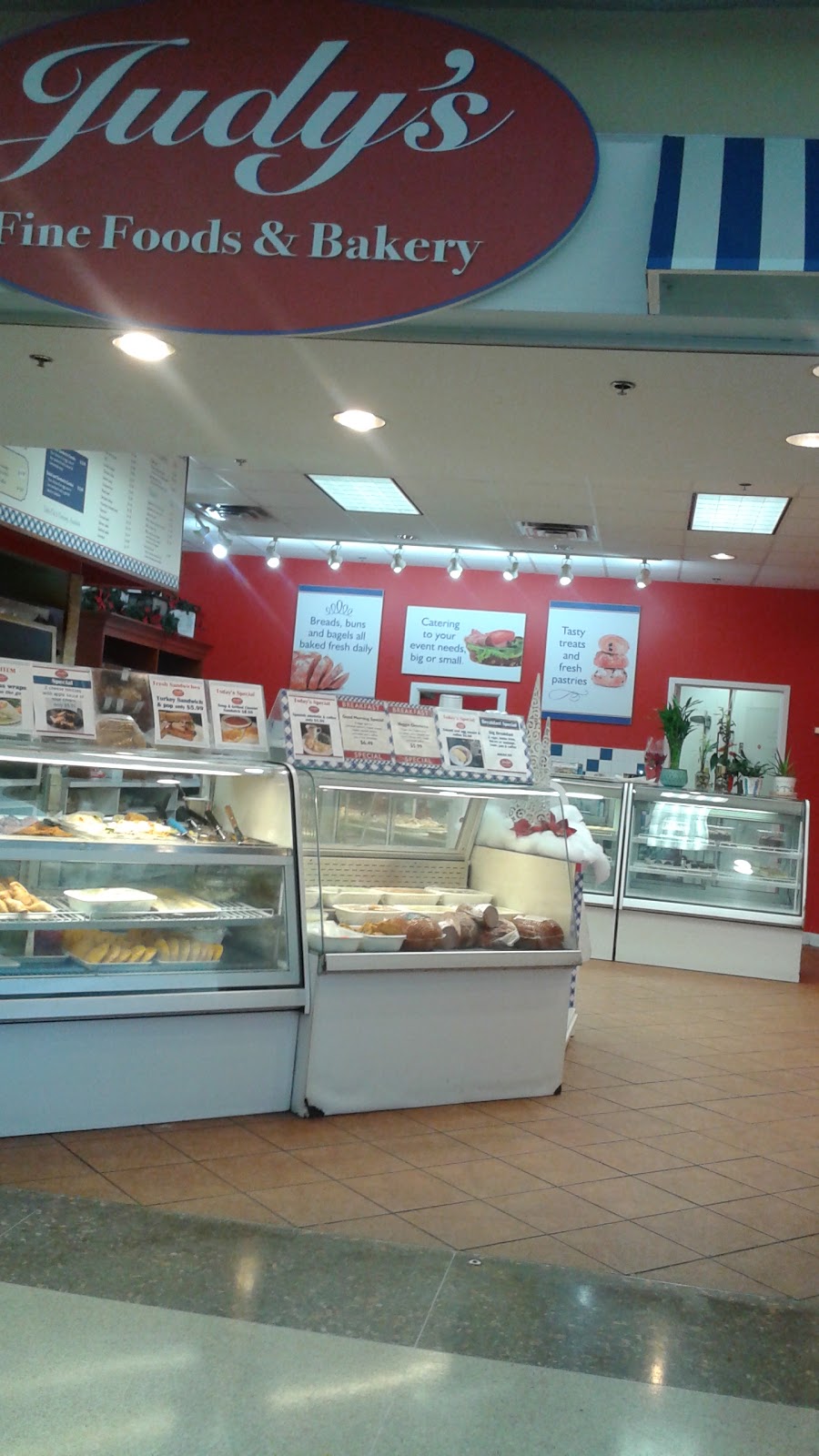 Judys Fine Food & Bakery | 2900 Steeles Ave E, Thornhill, ON L3T 4X1, Canada | Phone: (905) 731-8228