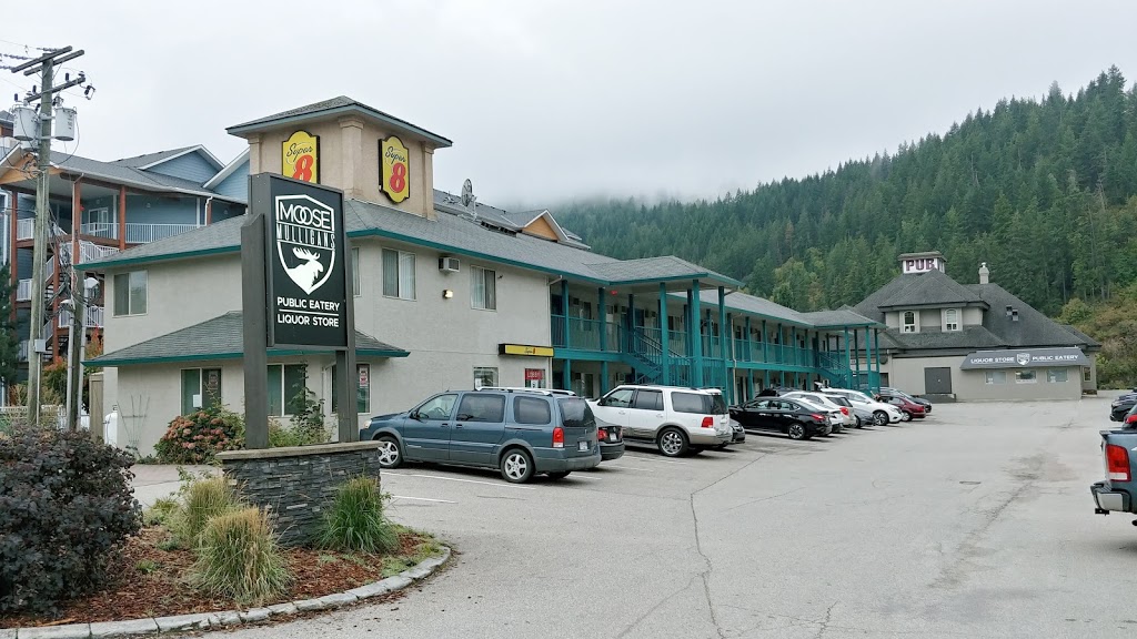 Moose Mulligans Liquor Store | 1122 Riverside Ave, Sicamous, BC V0E 2V0, Canada | Phone: (250) 836-3692