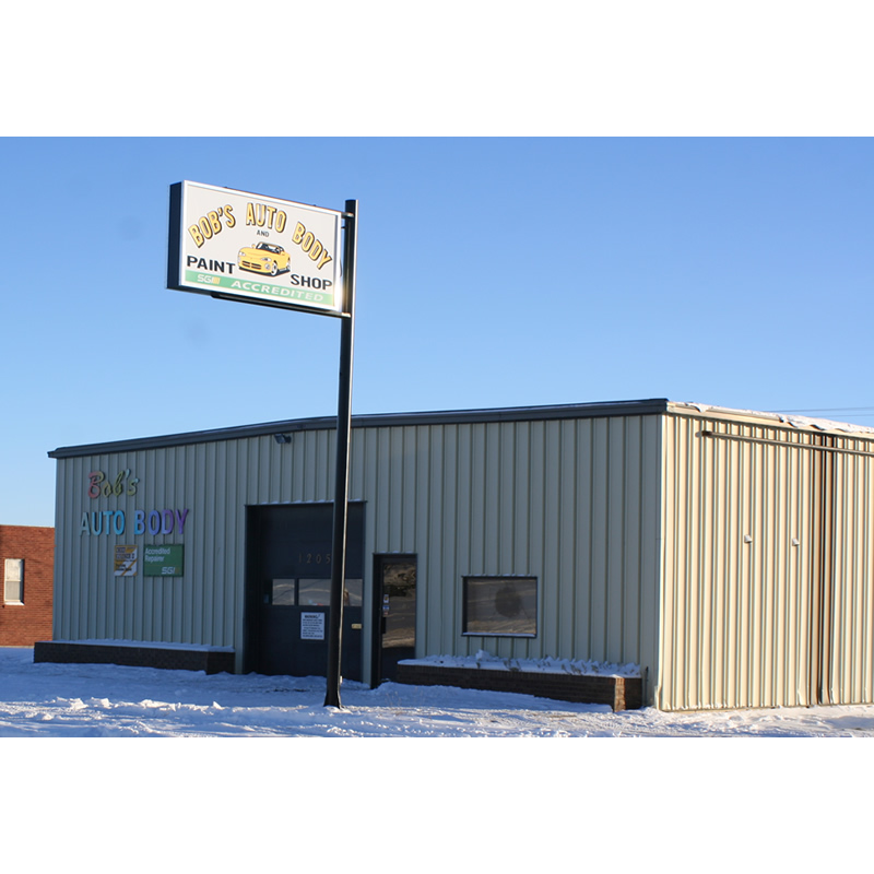 Bobs Auto Body & Paint Shop | 1205 Athabasca St E, Moose Jaw, SK S6H 0N4, Canada | Phone: (306) 692-1242