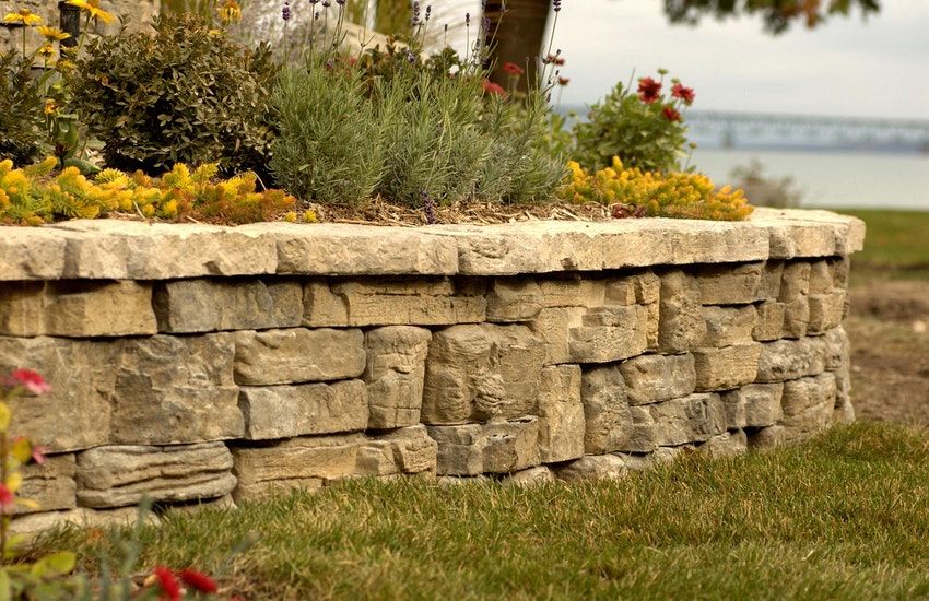 River City Landscaping | 3512 Weidle Way SW, Edmonton, AB T6X 1Z4, Canada | Phone: (780) 667-8233