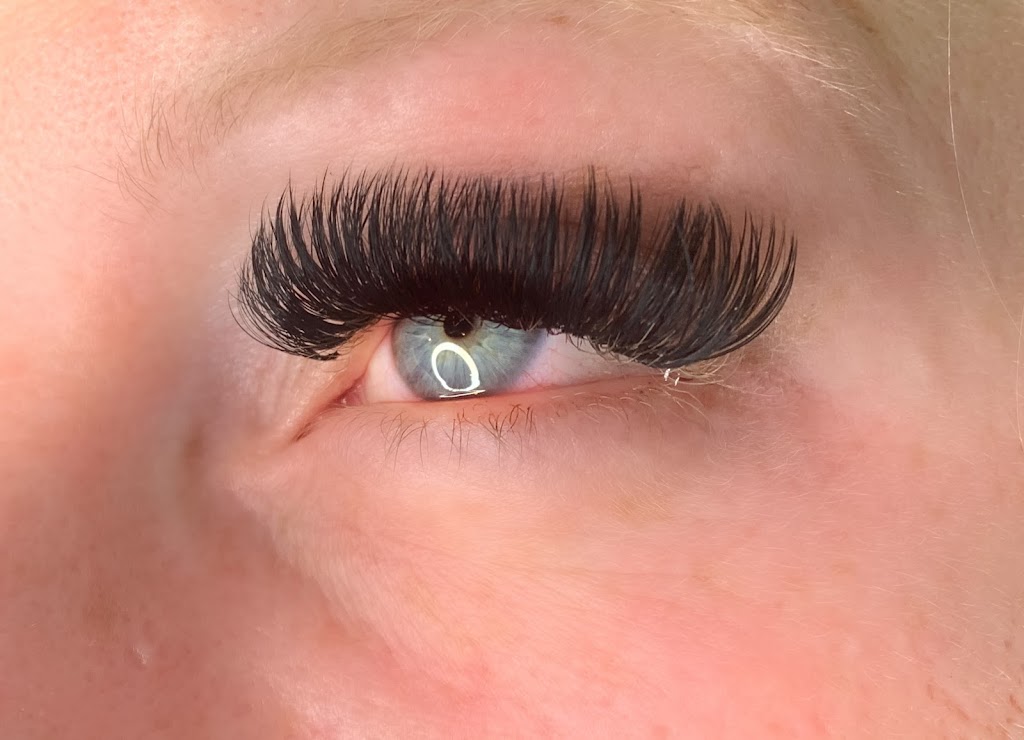 lashes by Elly | 20142 123A Ave, Maple Ridge, BC V2X 6A7, Canada | Phone: (778) 885-9846