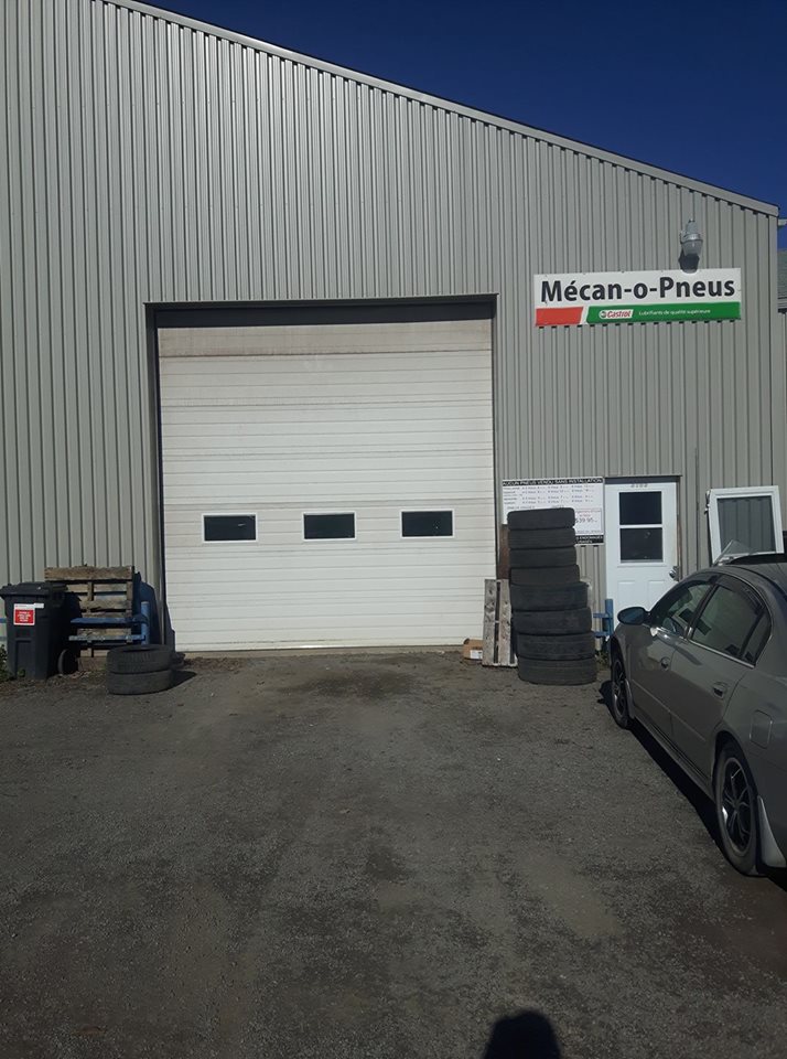 Mecan-o-pneus | 3117 Montée Masson, Laval, QC H7B 1E3, Canada | Phone: (514) 594-4338