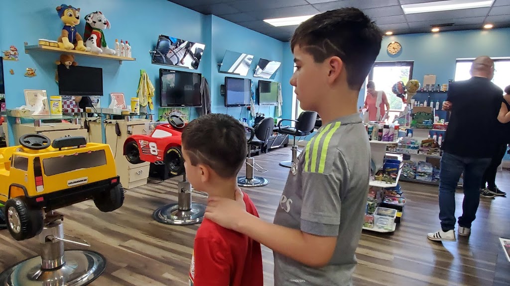 Lil Rascals Cuts For Kids | 695 Plains Rd E, Burlington, ON L7T 2E8, Canada | Phone: (289) 302-1939