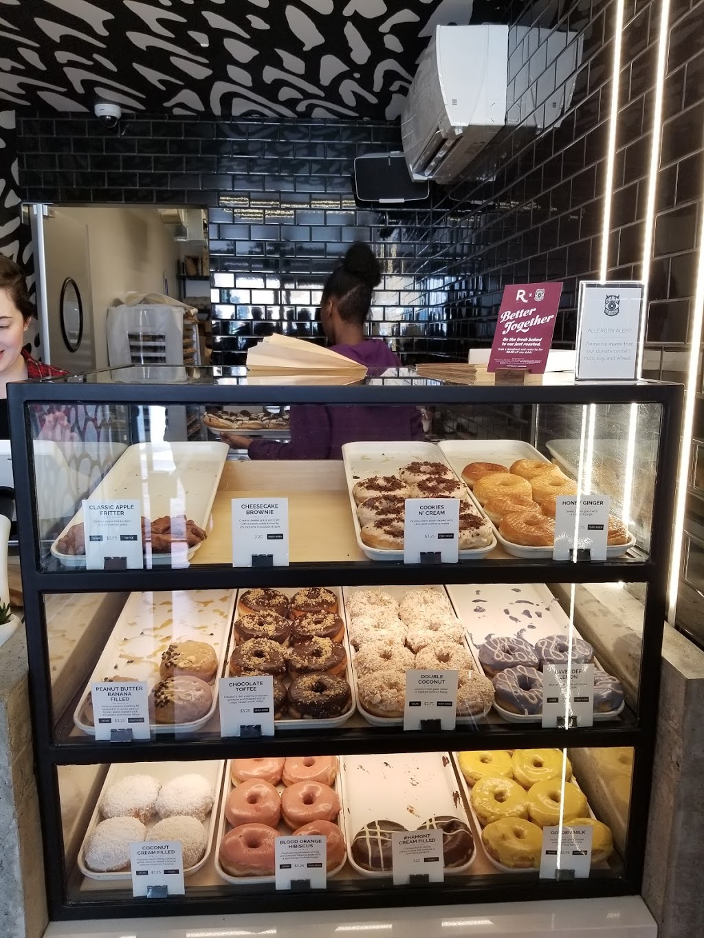 Donut Monster | 28 Bathurst St #1-104, Toronto, ON M5V 0R4, Canada | Phone: (289) 309-1139