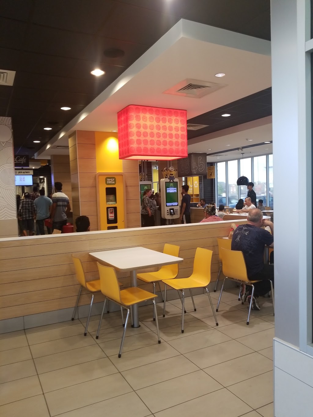 McDonalds | 10565 Bramalea Rd, Brampton, ON L6R 3P4, Canada | Phone: (905) 792-8485