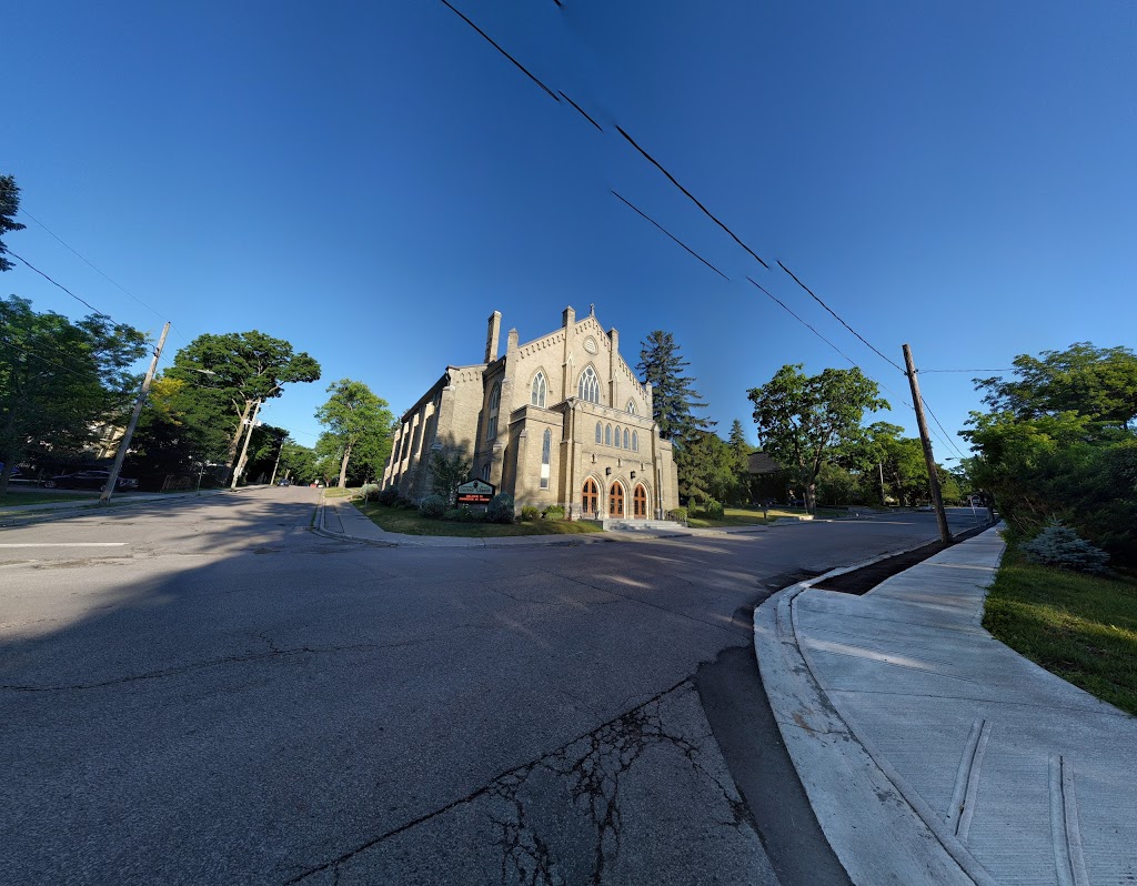 Cambridge Street United Church | 61 Cambridge St N, Lindsay, ON K9V 4C9, Canada | Phone: (705) 324-3547