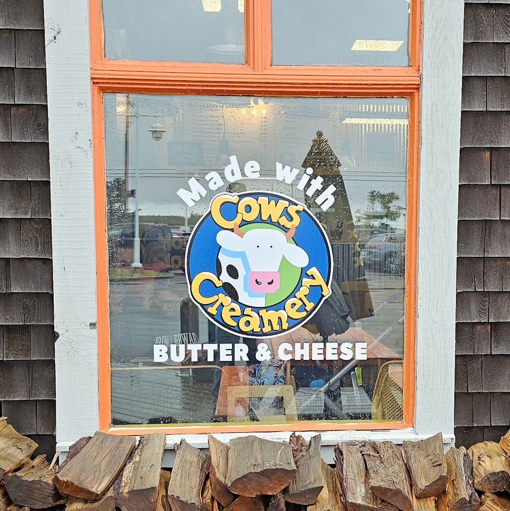 MOO MOO BBQ Grilled Cheesery - Milky Way | 15 Milky Wy, Charlottetown, PE C1E 2E2, Canada | Phone: (902) 892-6622