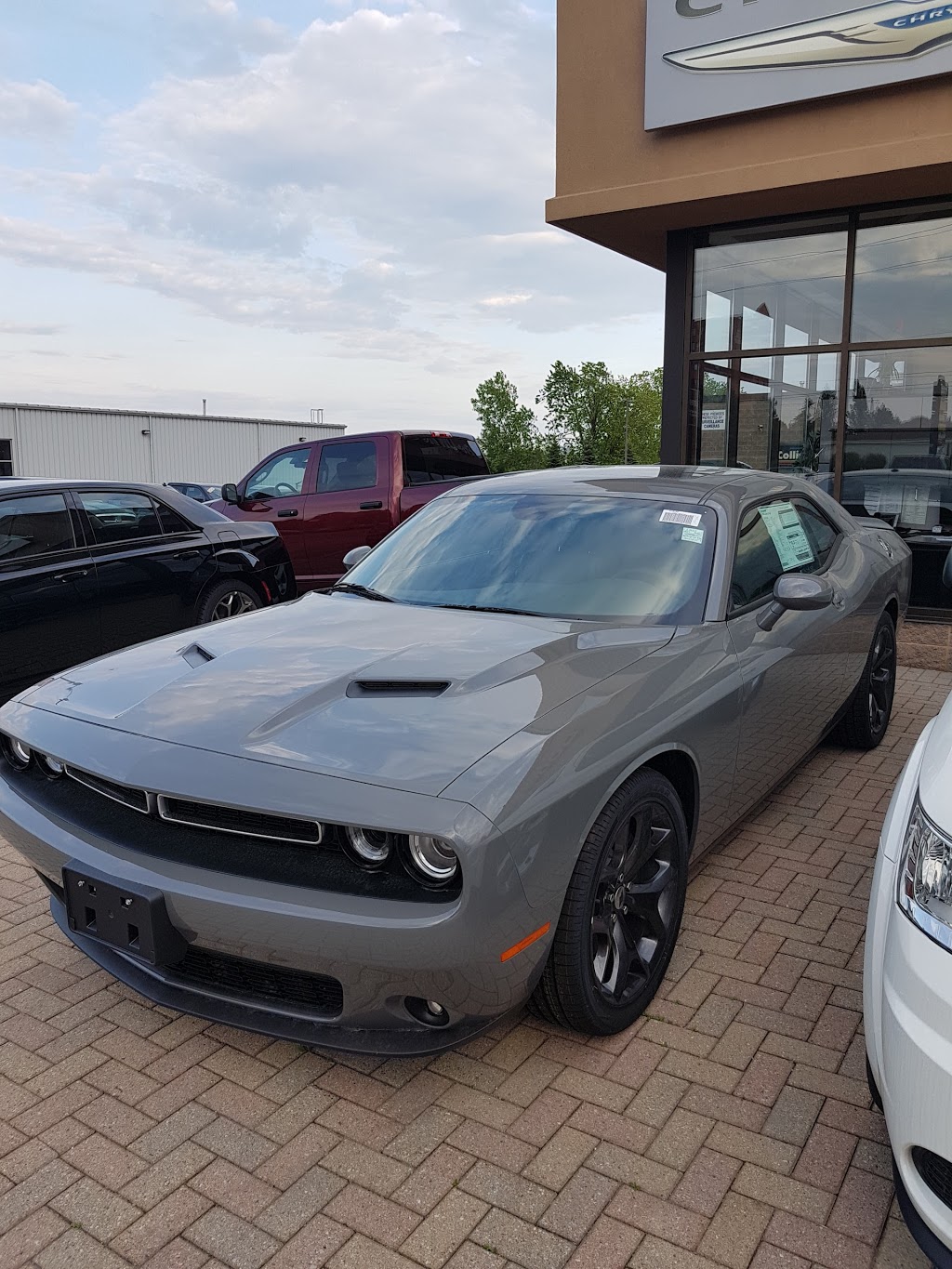 Brantford Chrysler Dodge Jeep Ltd. | 180 Lynden Rd, Brantford, ON N3T 5N9, Canada | Phone: (519) 759-6000