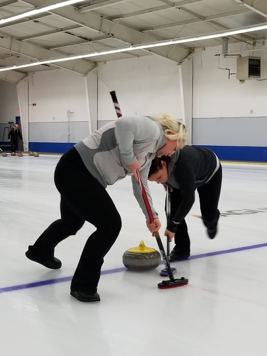 CN Curling Club | 1602 Chappell Dr, Saskatoon, SK S7M 3X6, Canada | Phone: (306) 382-3088