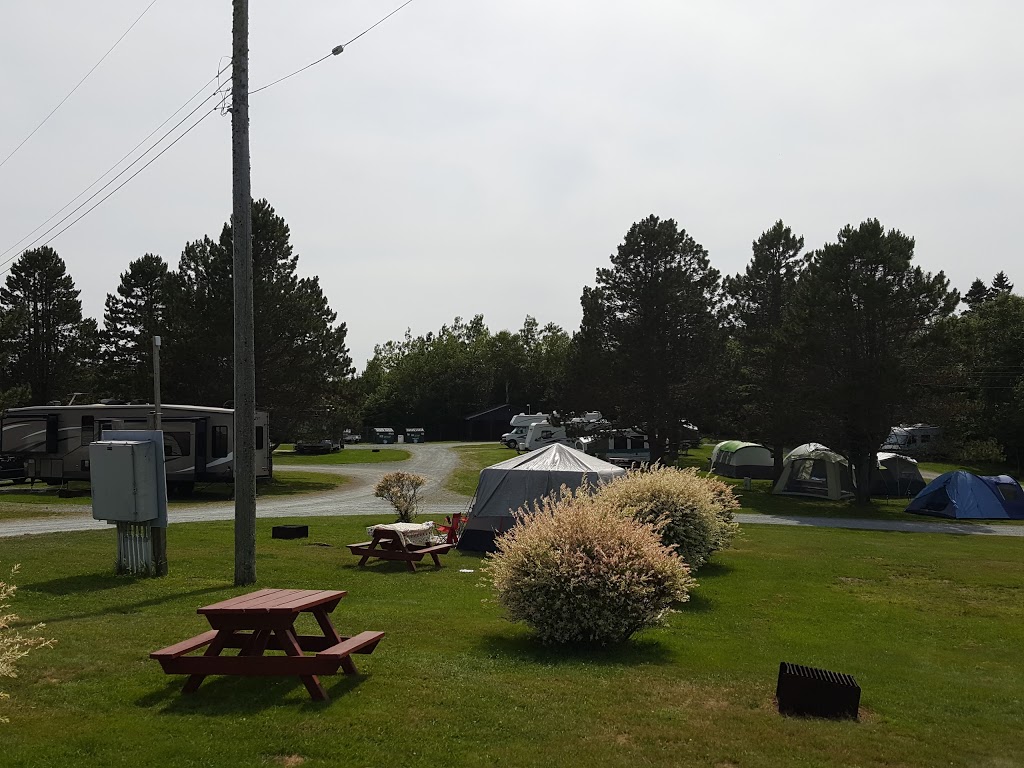 Shubie Park Campground | 30 John Brenton Dr, Dartmouth, NS B2X, Canada | Phone: (902) 435-8328