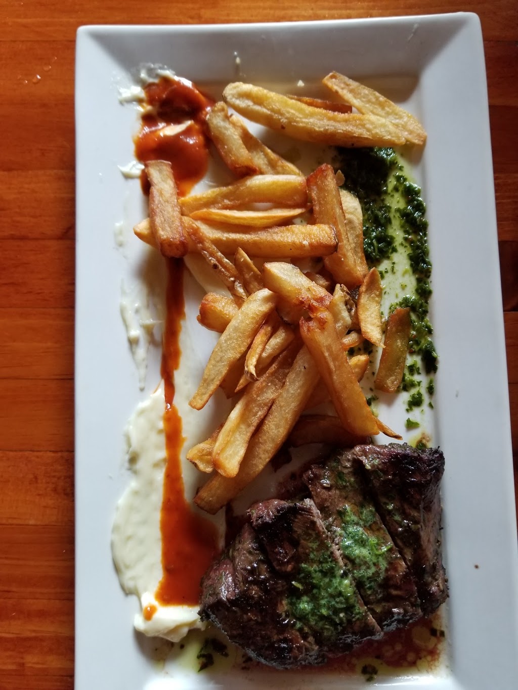 Mai Bistro | 4906 Dundas St W, Etobicoke, ON M9A 1B5, Canada | Phone: (647) 343-3130