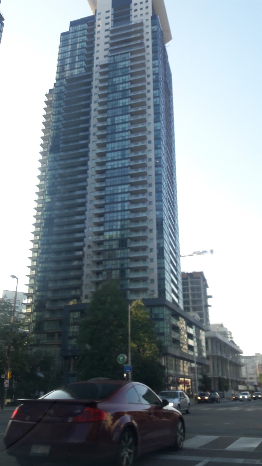 Empress Walk | 5095 Yonge St, North York, ON M2N 6Y7, Canada | Phone: (416) 226-3332