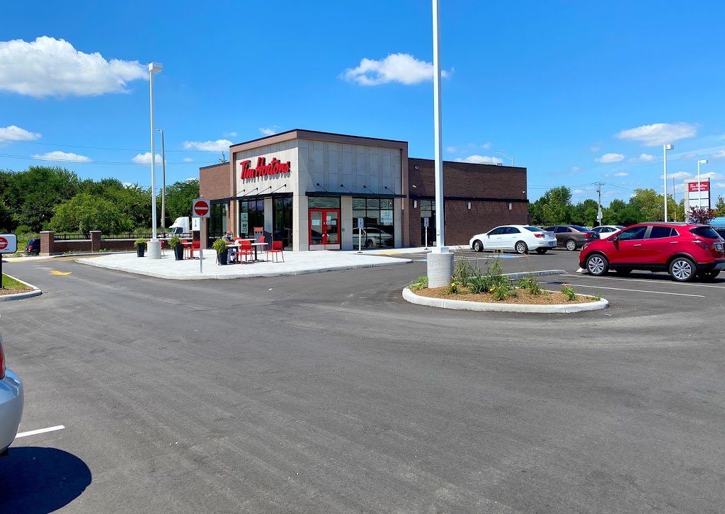 Tim Hortons | 3585 Forest Glade Dr, Windsor, ON N8T 0A3, Canada | Phone: (519) 974-8849