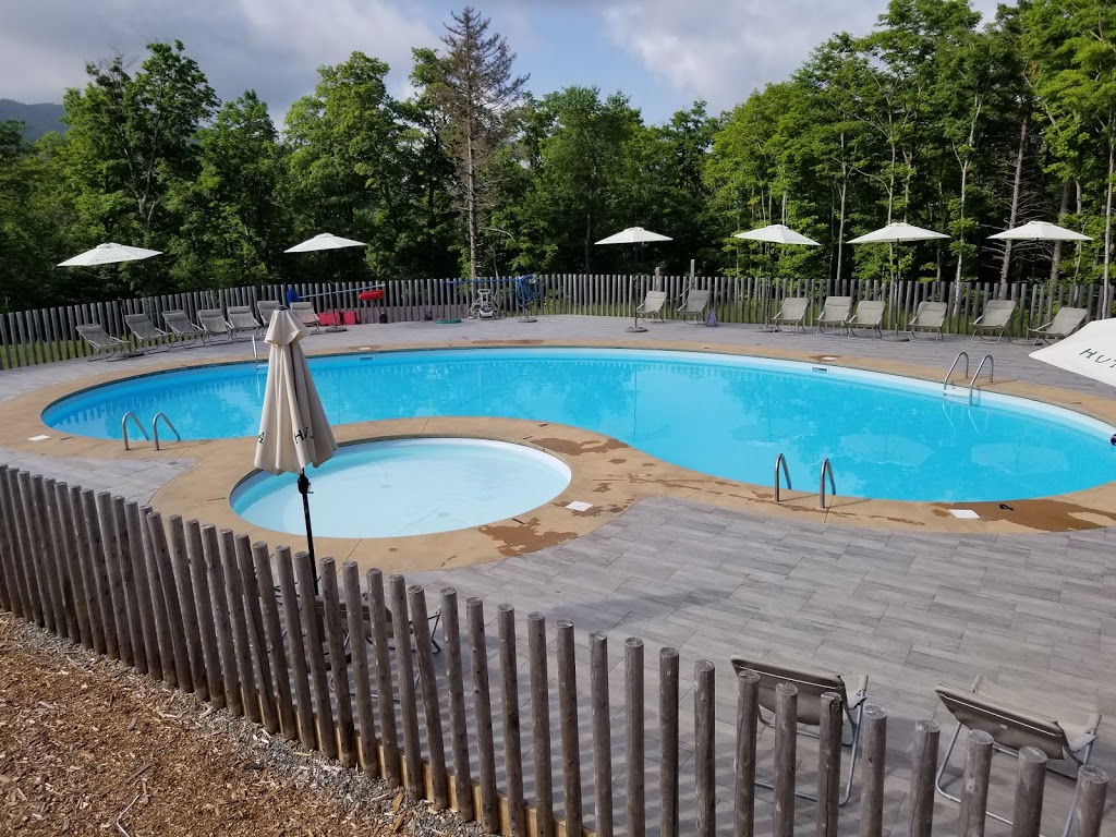 Huttopia Sutton Main complex | 297 Chemin Maple, Sutton, QC J0E 2K0, Canada | Phone: (844) 488-8674