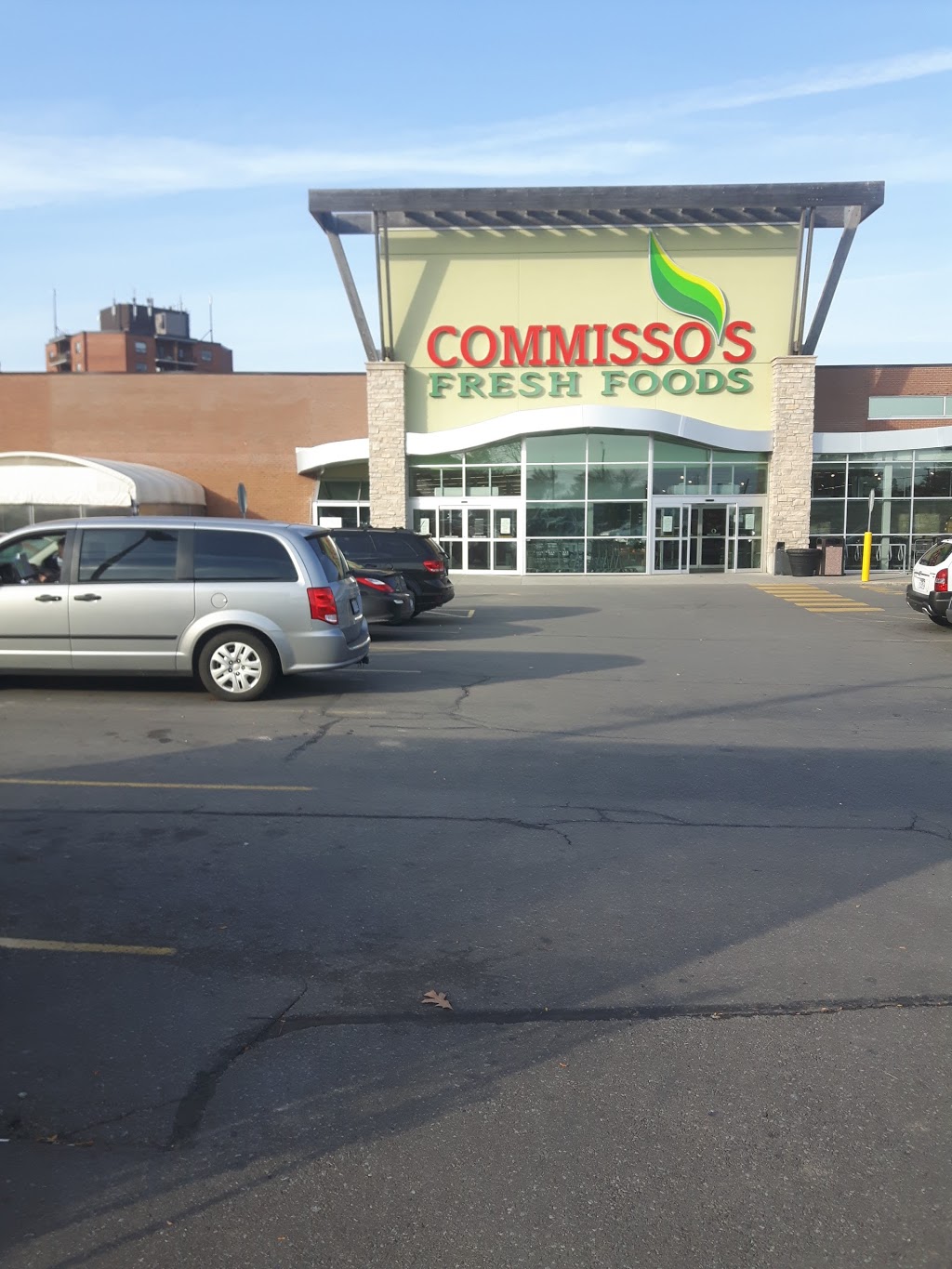 Commissos Fresh Foods | 6161 Regional Rd 57, Niagara Falls, ON L2J 1A4, Canada | Phone: (905) 357-6600