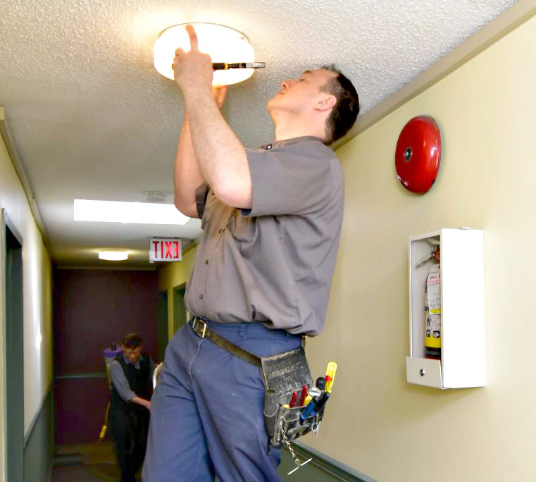 Lake Country Electricians | 12981 Apex Dr, Lake Country, BC V4V 2N9, Canada | Phone: (250) 864-2455