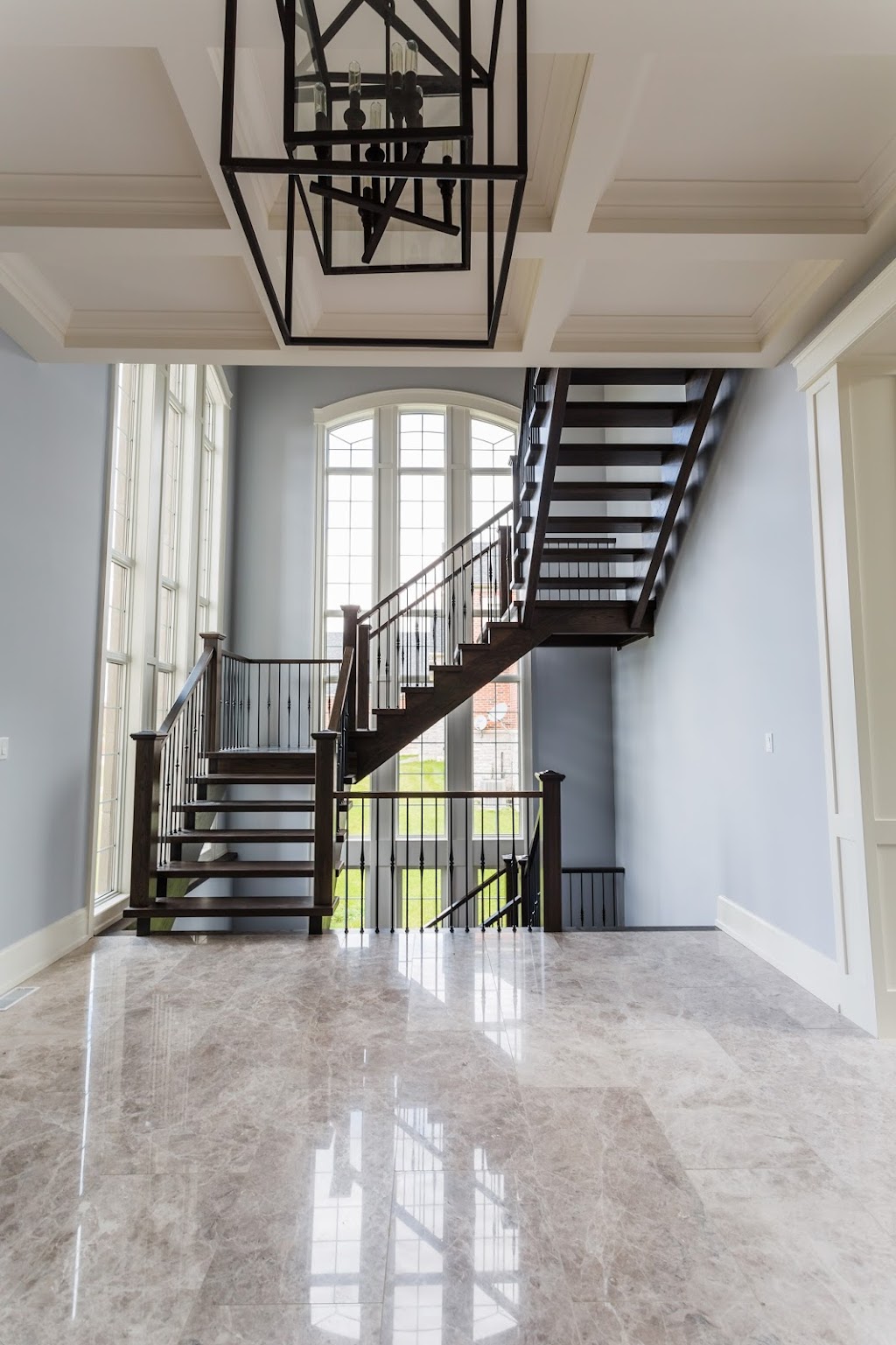 Deluxe Stair & Railing Ltd | 41 Anderson Blvd, Uxbridge, ON L9P 0C7, Canada | Phone: (905) 640-1434