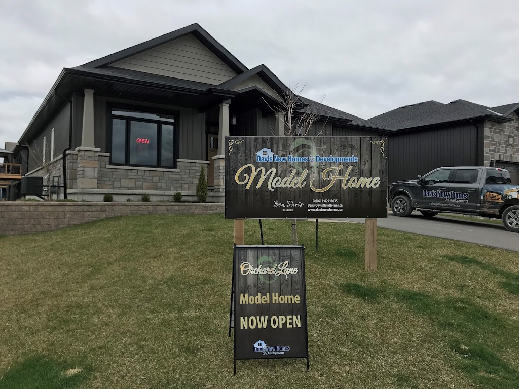 Davis New Homes Model Home | 4 Autumn Grove, Trenton, ON K8V 5P4, Canada | Phone: (613) 827-8435