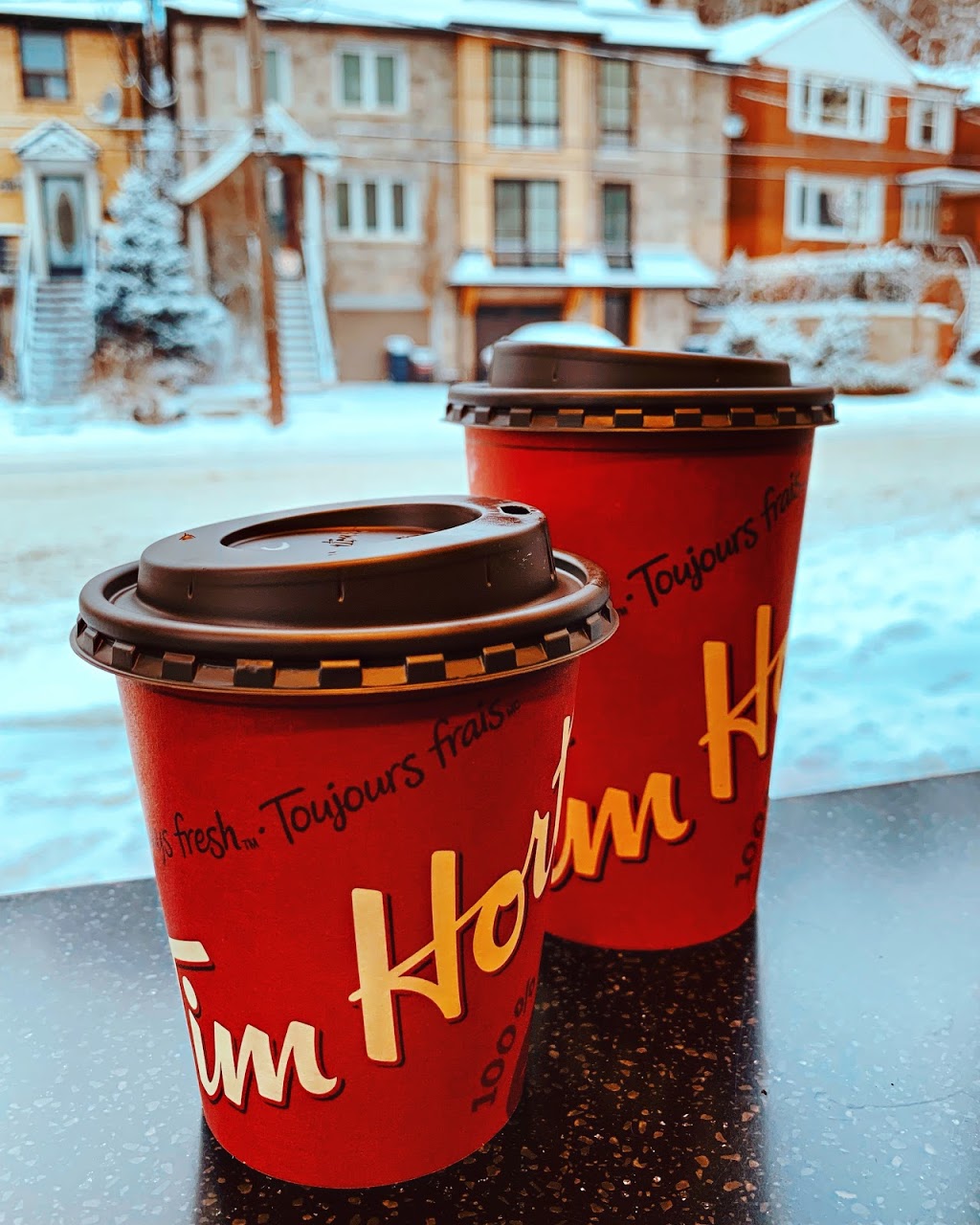 Tim Hortons | 603 Davenport Rd, Toronto, ON M5R 1L1, Canada | Phone: (416) 920-5111