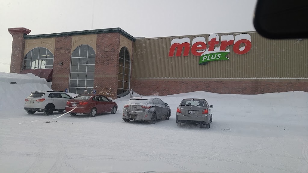 Metro Plus Boutin Dolbeau-Mistassini | 99 8e Av, Dolbeau-Mistassini, QC G8L 1Z1, Canada | Phone: (418) 276-0361