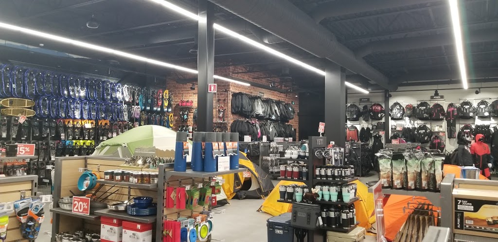 Magasin Latulippe | 2100 Rue des Grands Marchés, Trois-Rivières, QC G9B 0Y9, Canada | Phone: (819) 299-3024