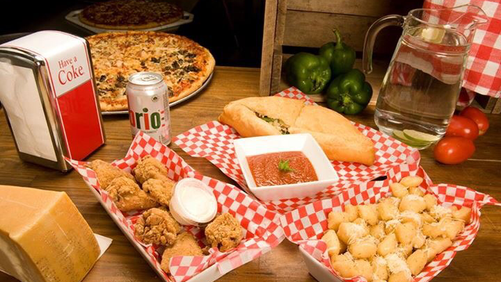 The Italian House Pizzeria | 5-1440 Jalna Blvd, London, ON N6E 3P2, Canada | Phone: (226) 663-2797