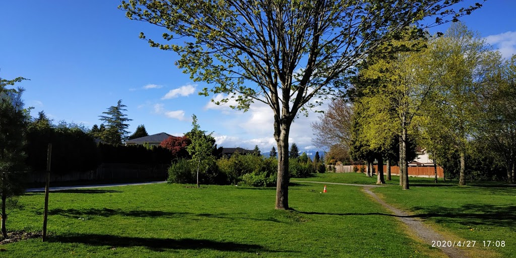 McCallan Neighbourhood Park | 6360 Coltsfoot Dr, Richmond, BC V7C 2J4, Canada | Phone: (604) 244-1208