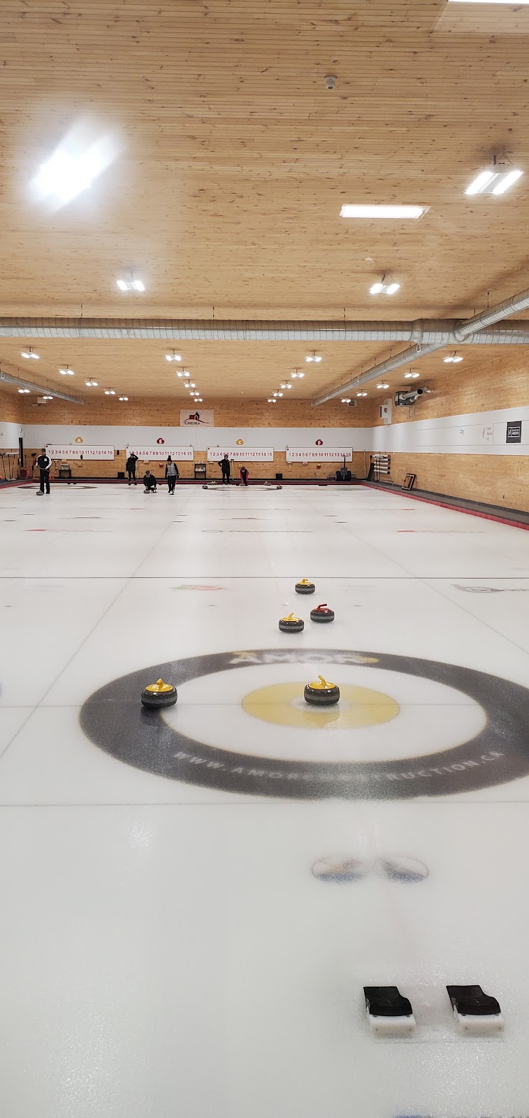 Curling des Collines | 104 Chem. Old Chelsea, Chelsea, QC J9B 1C1, Canada | Phone: (819) 866-3031