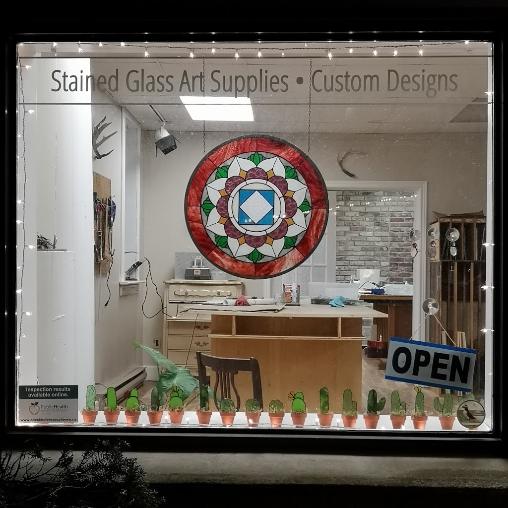 Lucent Glass Art Supplies and Studio | 82 Yarmouth St, Guelph, ON N1H 4G3, Canada | Phone: (519) 993-1512