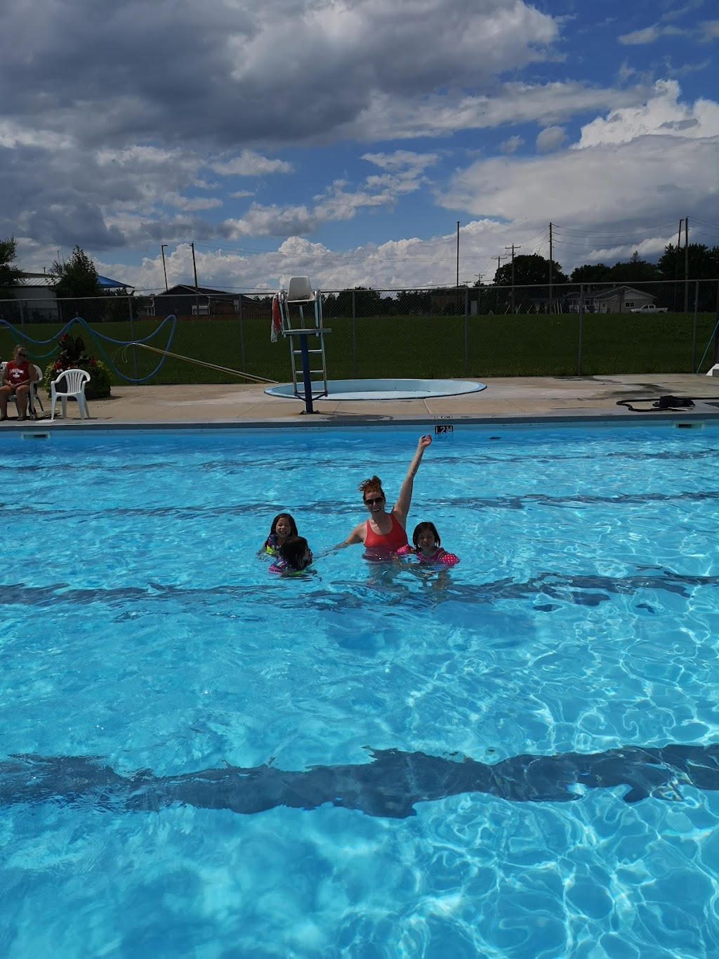 Splash Pool Aquatic Centre | 940 James Ave, Beausejour, MB R0E 0C0, Canada | Phone: (204) 268-1672