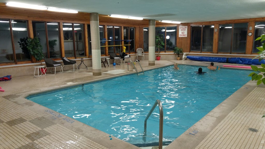 Travelodge by Wyndham Wasaga Beach | 1080 Mosley St, Wasaga Beach, ON L9Z 2G1, Canada | Phone: (705) 429-4411