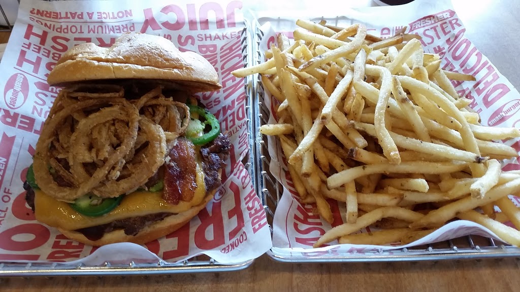 Smashburger | 5000 Emerald Dr #530, Sherwood Park, AB T8H 0P5, Canada | Phone: (780) 410-0999