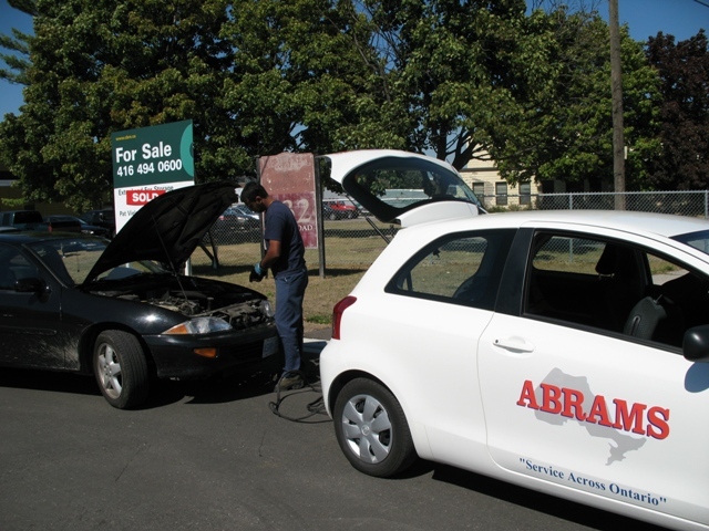 Abrams Towing Services - Cars, Heavy Duty & Semi Truck Towing | 2458 Haines Rd, Mississauga, ON L4Y 1Y6, Canada | Phone: (905) 858-9053