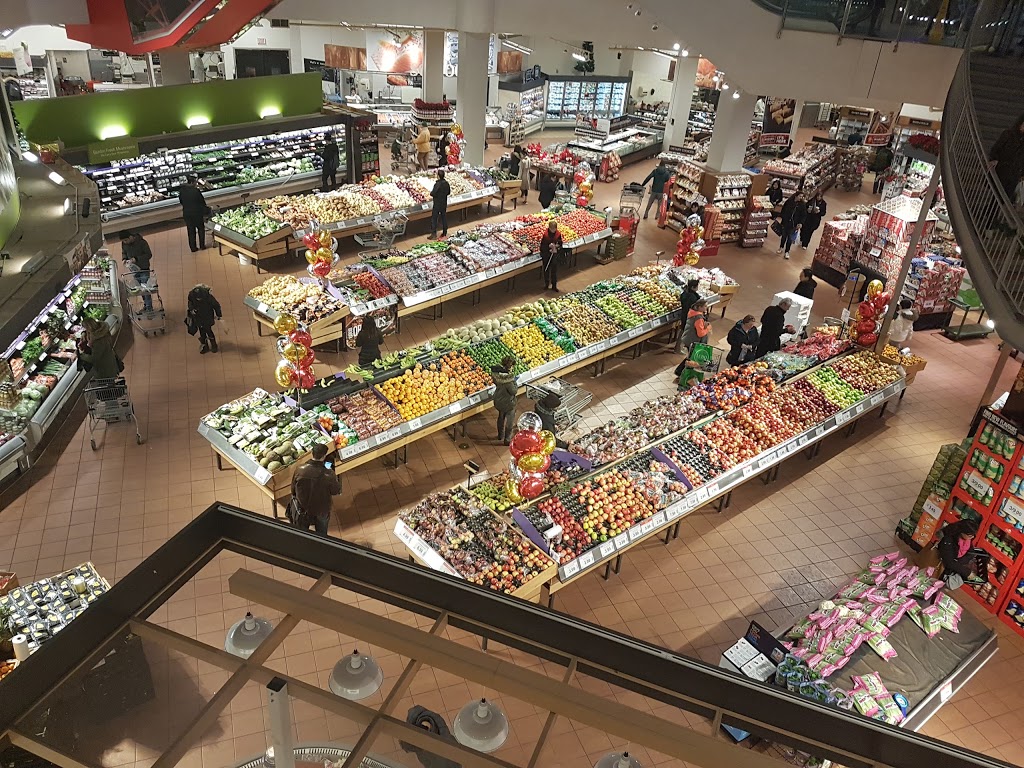 Loblaws | 5095 Yonge St, North York, ON M2N 6Z4, Canada | Phone: (416) 512-9430