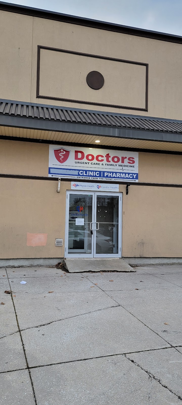 Doctors Urgent Care Center & Pharmacy | 2860 Denison St, Markham, ON L3S 4T6, Canada | Phone: (905) 554-0444