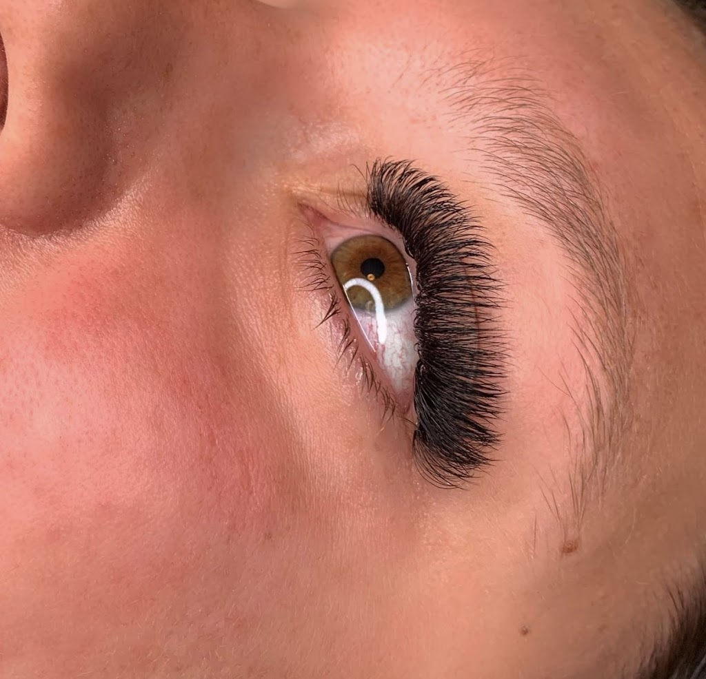 Okotoks Eyelash Extensions- Lashes with Kyla | Storm Mountain Place, Okotoks, AB T1S 0L6, Canada | Phone: (780) 888-1385