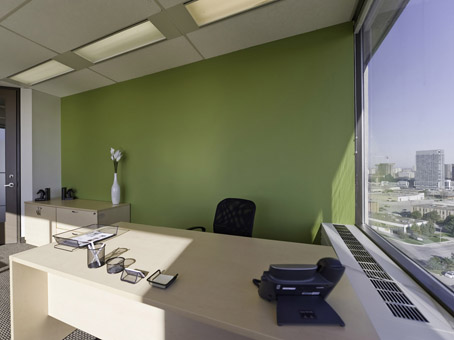 Regus - Toronto Parkway Place | 251 Consumers Rd Suite 1200, Toronto, ON M2J 4R3, Canada | Phone: (416) 774-2474