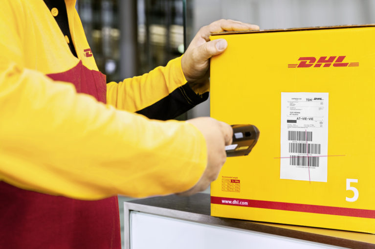 DHL Authorized Shipping Centre | 610 Ford Dr #2, Oakville, ON L6J 7W4, Canada | Phone: (905) 849-4503
