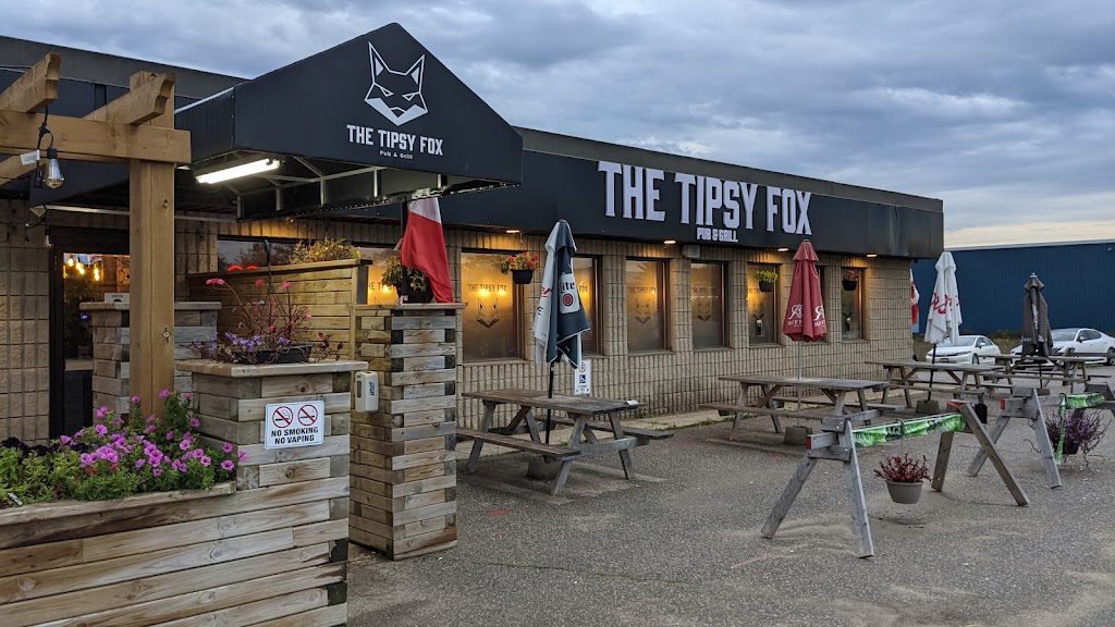 The Tipsy Fox Pub & Grill Erin | 9603 Sideroad 17, Erin, ON N0B 1T0, Canada | Phone: (519) 833-7444