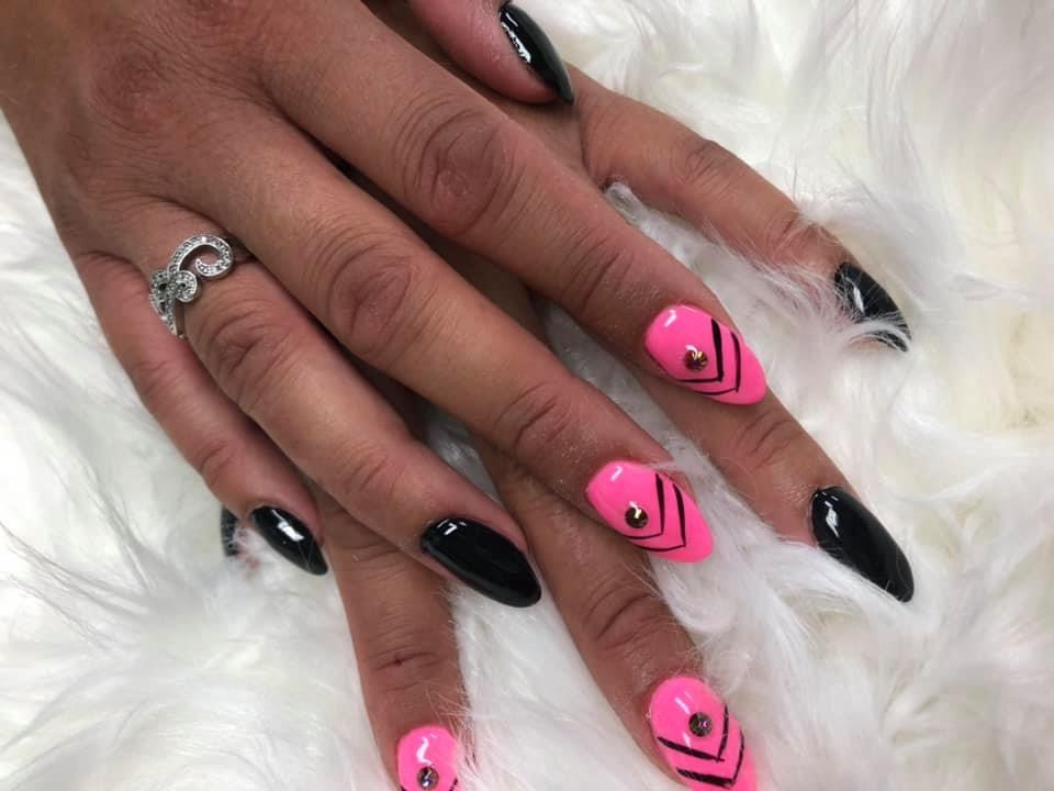 Ongles Fabuleux De Tian | 3320-B Rue du Carrefour, Québec, QC G1C 8B5, Canada | Phone: (418) 660-2003