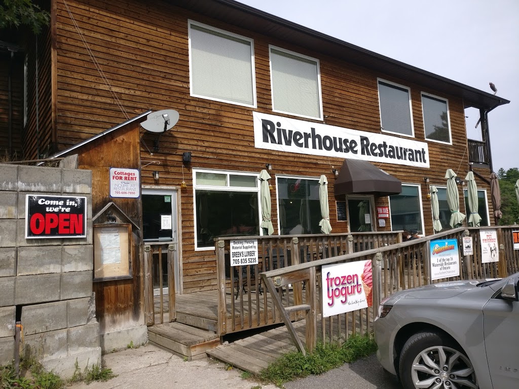 Riverhouse Restaurant | 1726 Earl Haid Ave, Coldwater, ON L0K 1E0, Canada | Phone: (705) 686-7850