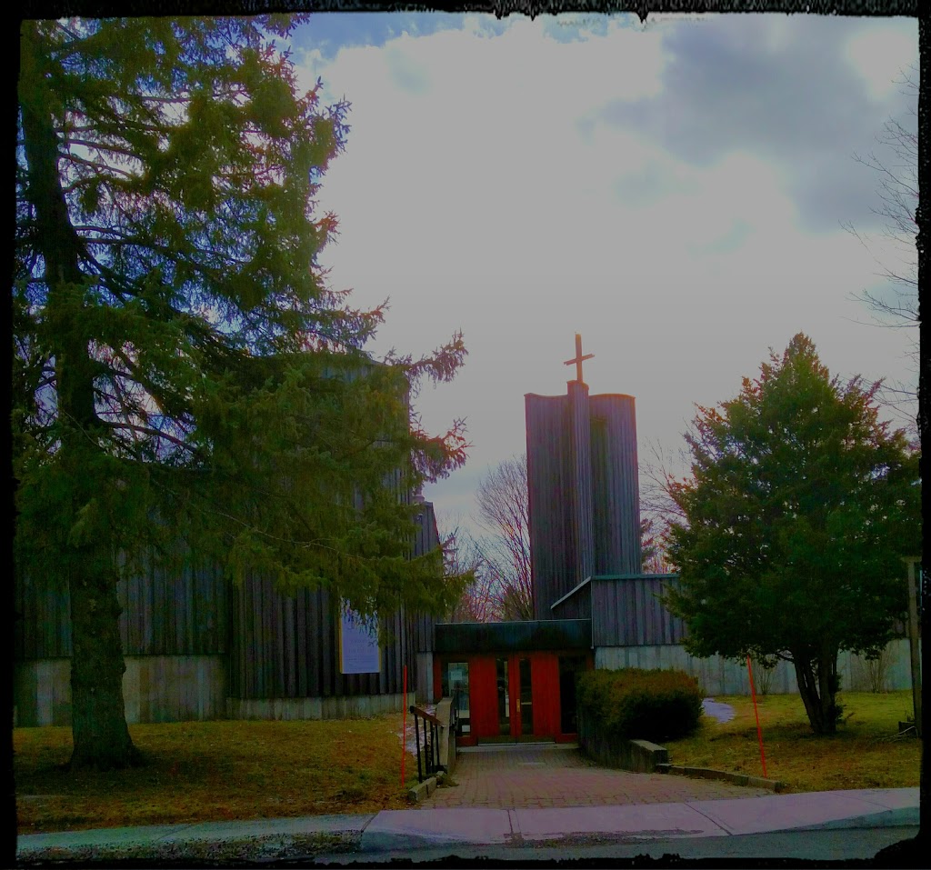 St Augustine Of Canterbury Church English Speaking Parish | 105 Rue de Cherbourg, Saint-Bruno-de-Montarville, QC J3V 2K8, Canada | Phone: (450) 653-4402