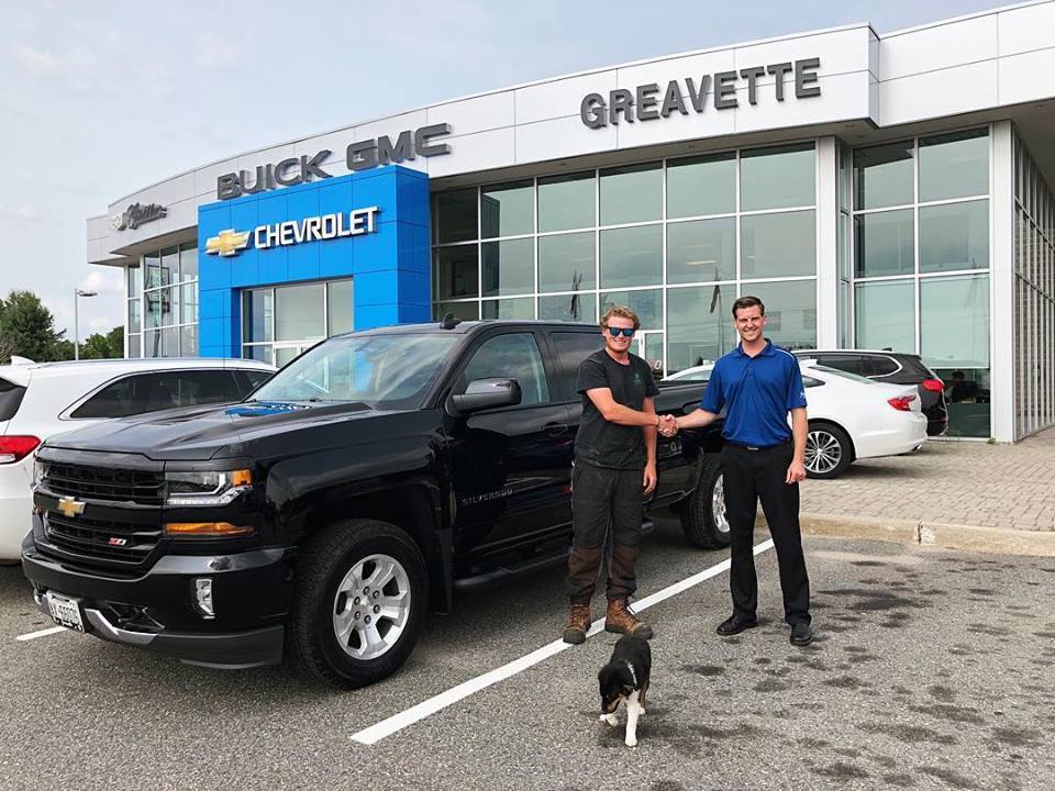 Greavette Chevrolet Buick Cadillac GMC Ltd | 375 Ecclestone Dr, Bracebridge, ON P1L 1T6, Canada | Phone: (705) 645-2241