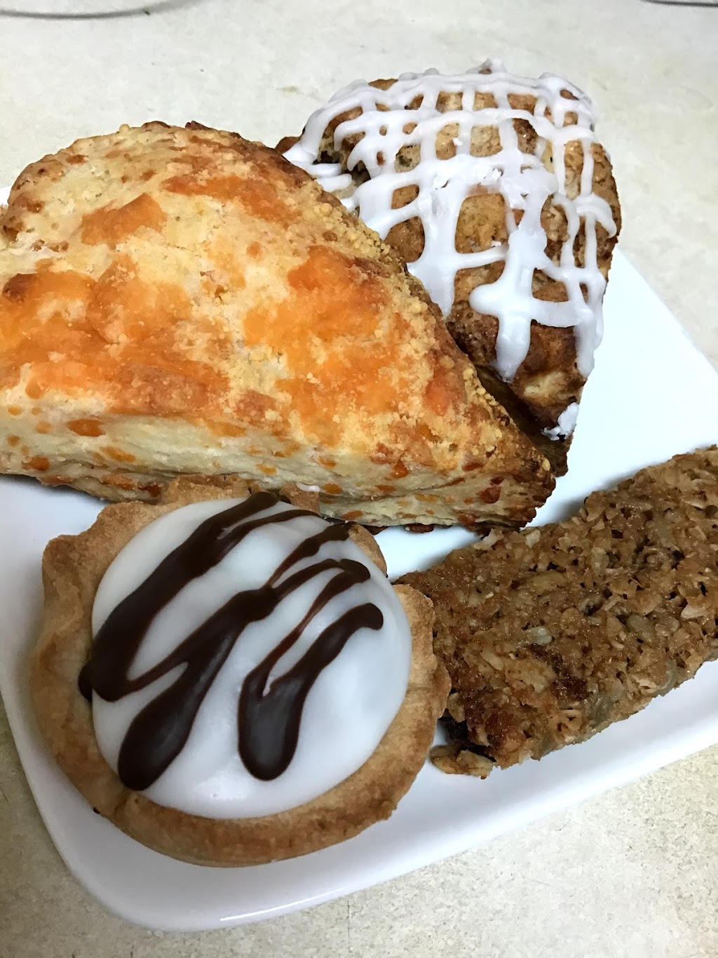 Victoria Bakery | 4087b Quadra St, Victoria, BC V8X 1K6, Canada | Phone: (250) 514-8108