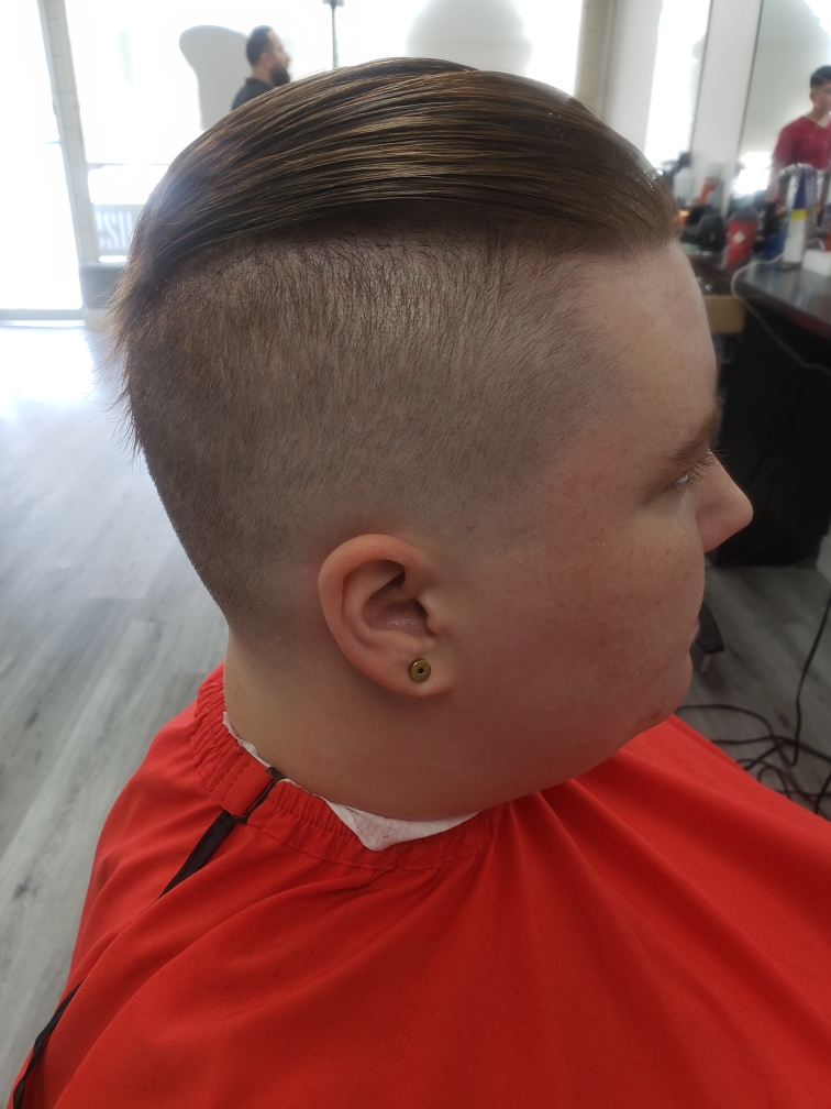 MJs BARBER SHOP | 7540 Royal Oak Ave, Burnaby, BC V5J 4K1, Canada | Phone: (604) 569-1125