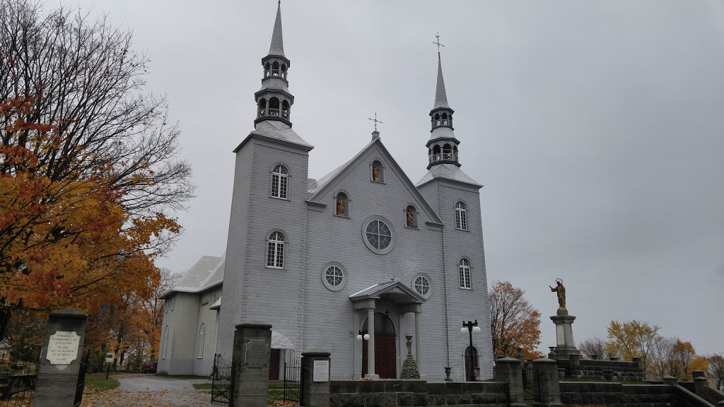 Église Sainte-Famille | 30 Place de lÉglise, Cap-Santé, QC G0A 1L0, Canada | Phone: (418) 285-2311